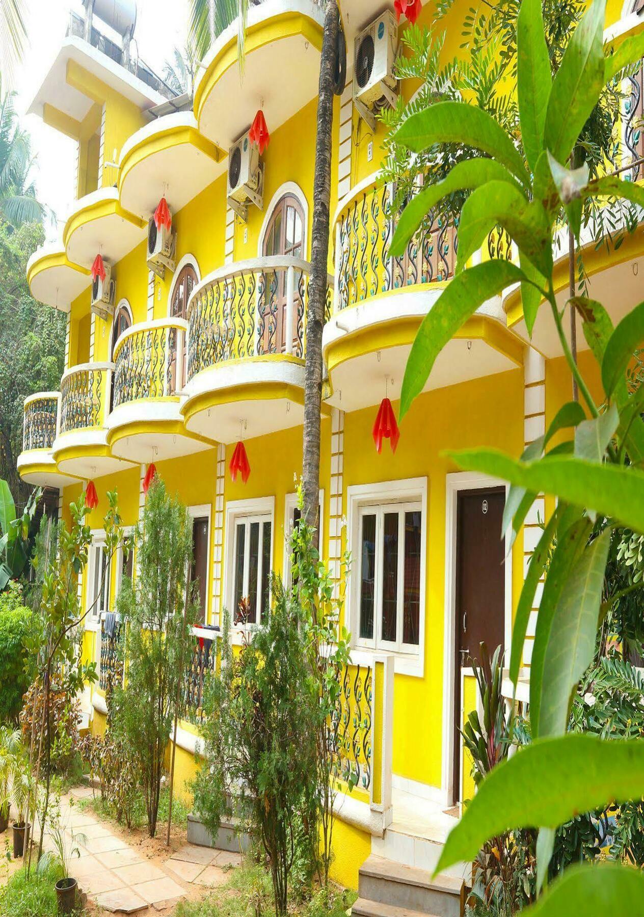 Dreams Palm Beach Resort Calangute Exteriör bild
